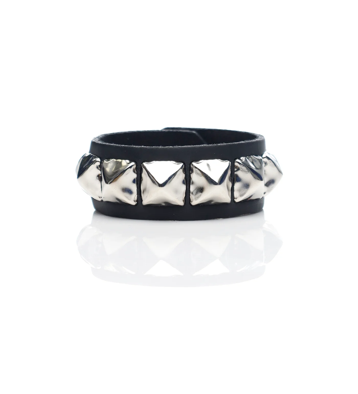 1 Row 5/8" Pyramid Stud Bracelet, Black/Silver