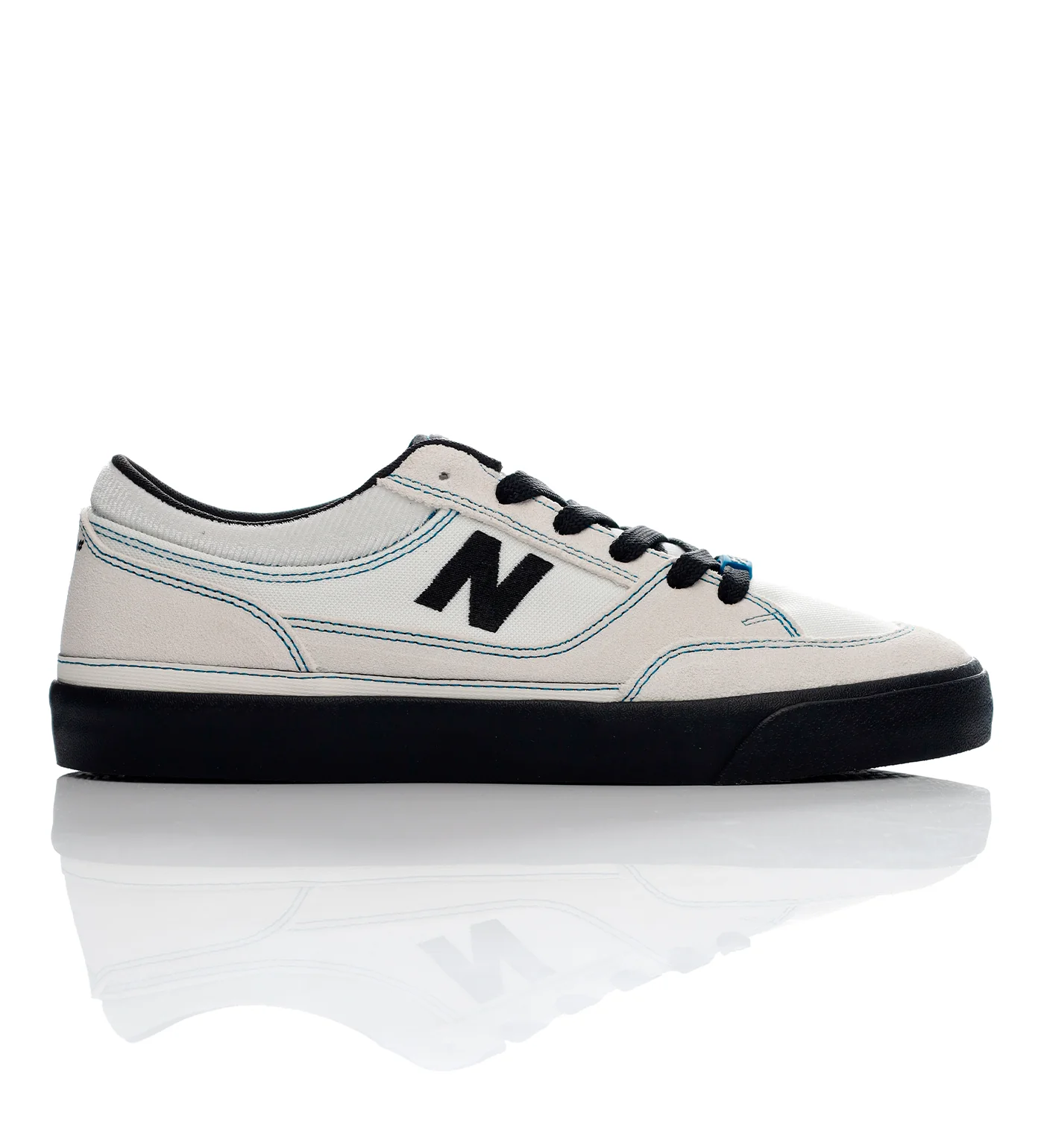 417 Low, White/Black