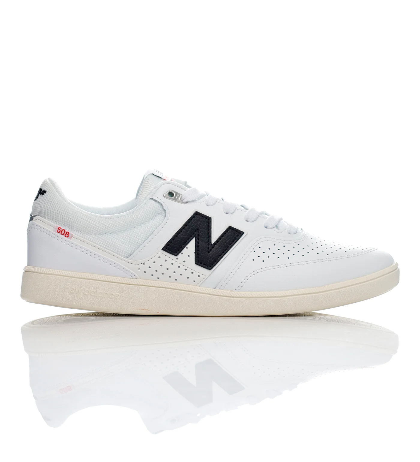 508, White/White