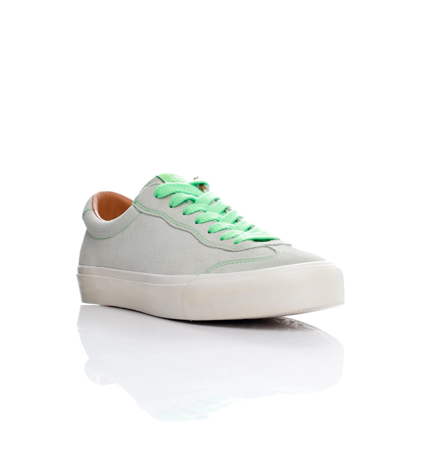 VM004-Millic, Green Tint/White - Image 2
